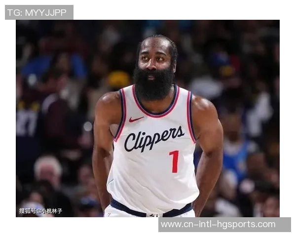 哈登强调主场优势期待后续比赛抓住机会争取胜利