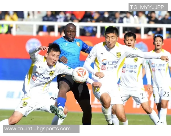 携手并进共创未来大连鲲城贺大连可为升入中乙的美好愿景