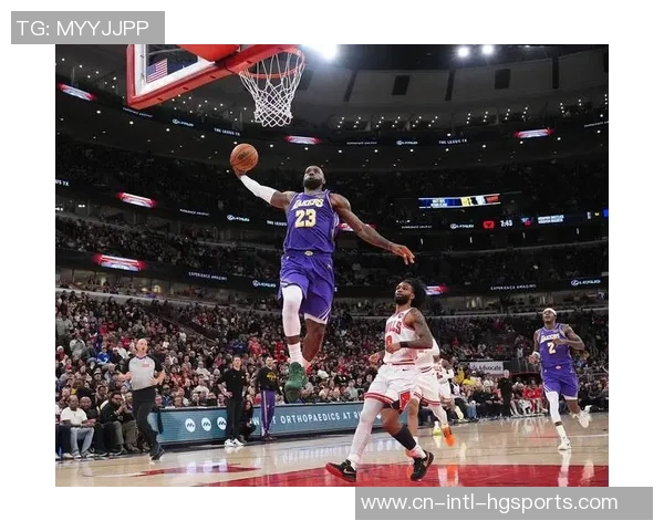 詹姆斯与东契奇上赛季联手出战23场比赛共同取得15胜8负佳绩